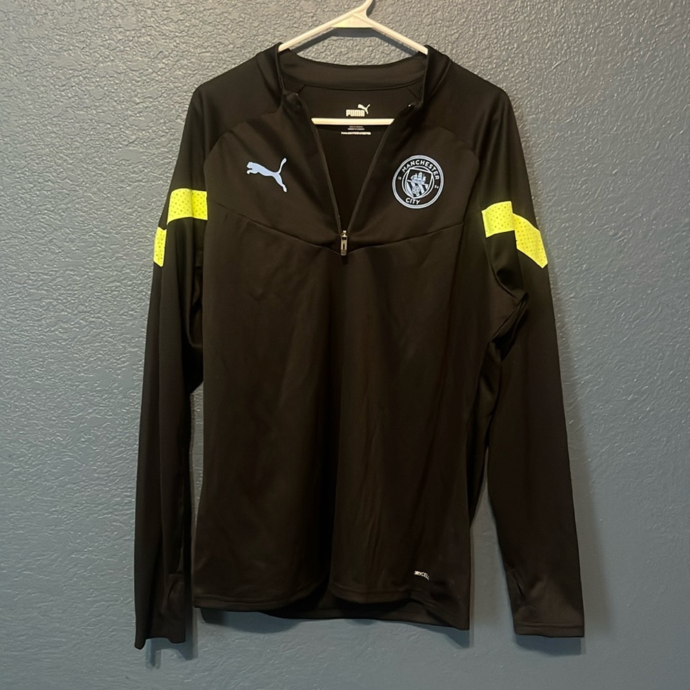 Manchester City half zip